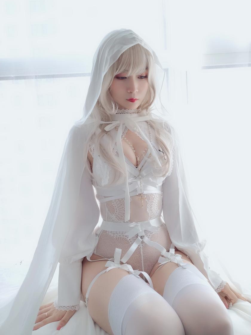 人气动漫Coser@白银81_ 纯白圣女 [56P/6V/264MB]